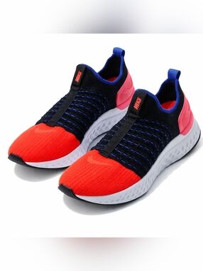Nike Phantom React Flyknit Slip On Sneakers Women’s Size 6.5 Red Black Blue